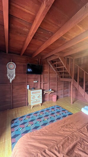 Family Bungalow | Free WiFi - Quen'z Cabin (Kejajar)