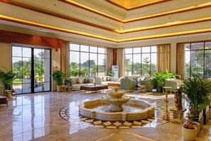 Lobby sitting area - NOWAL NATURECARE RESORT (JAIPUR)