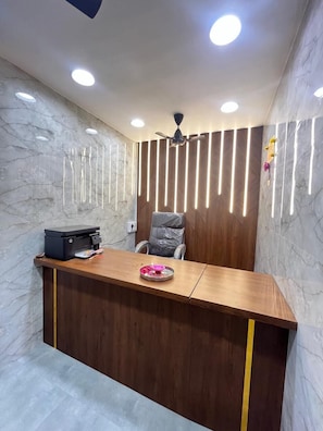 Reception - Hotel DK Palace Kishangarh (Bubani)