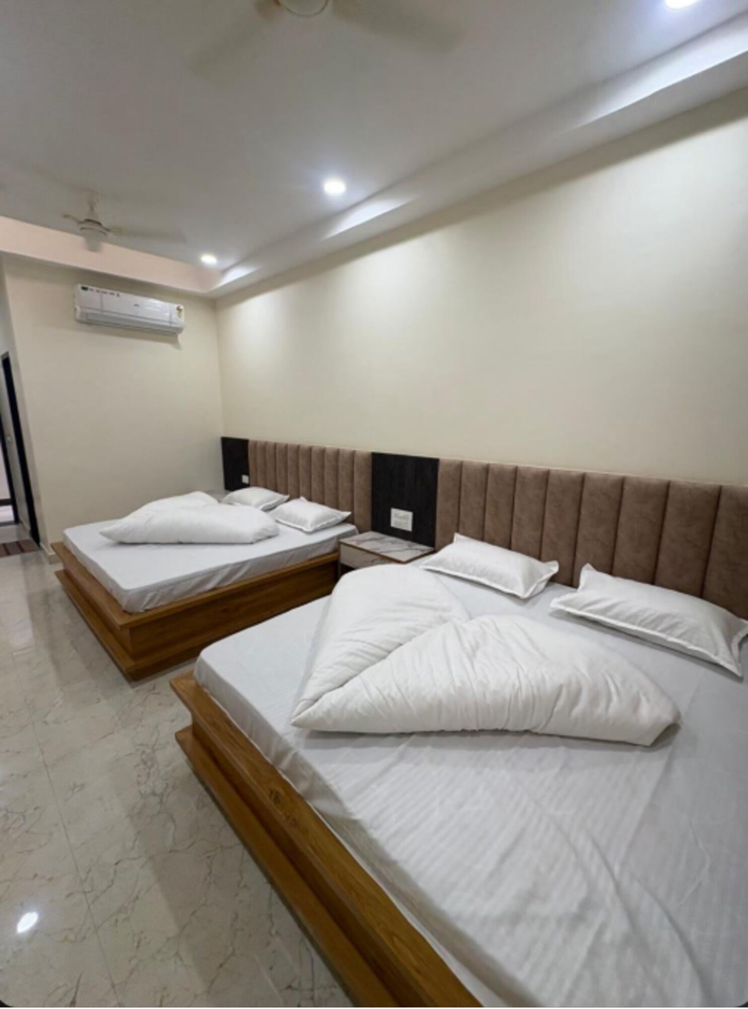 ห้องเบสิกสำหรับสี่ท่าน | โต๊ะทำงาน, Wi-Fi ฟรี