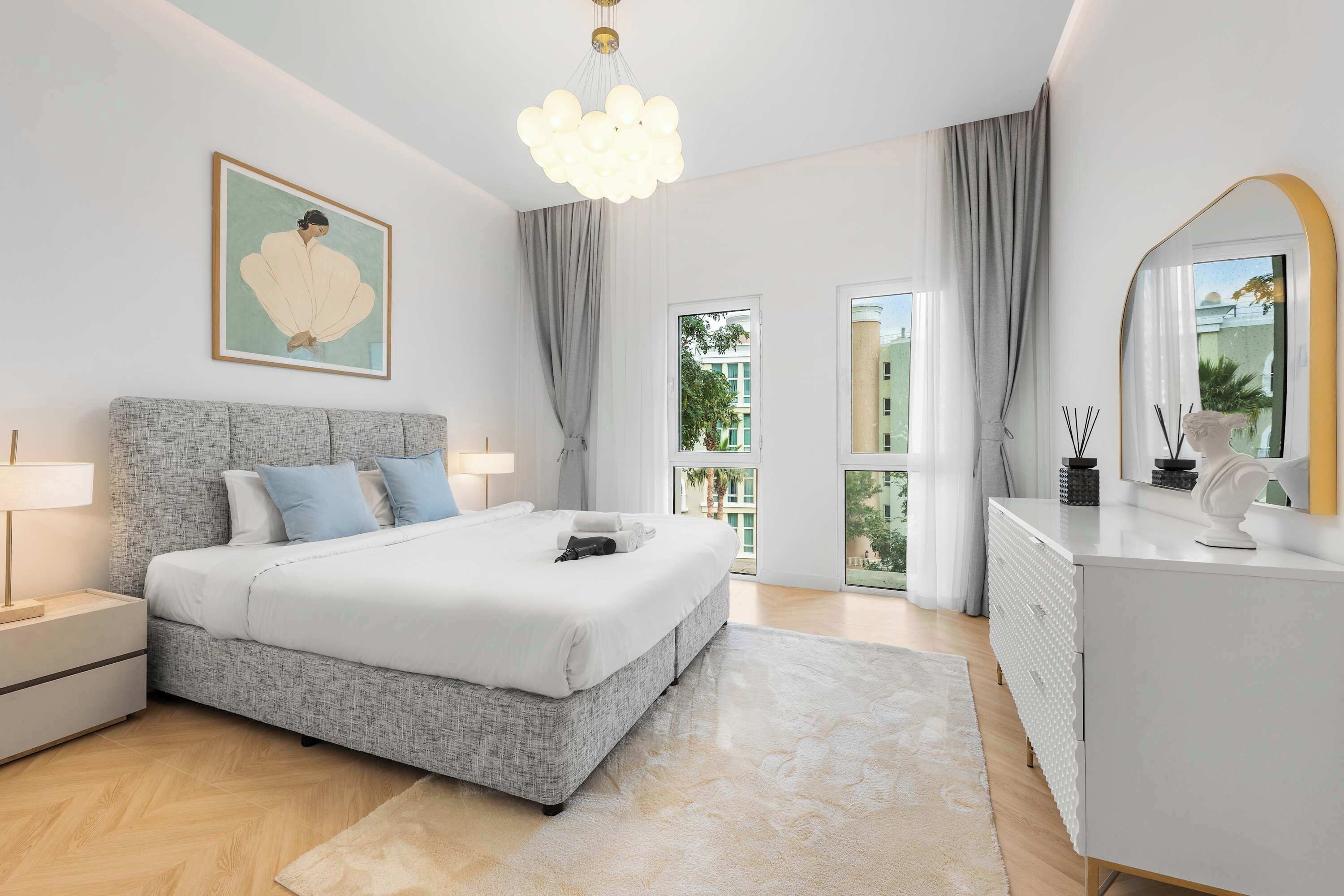 Fer et planche à repasser, Wi-Fi, draps fournis