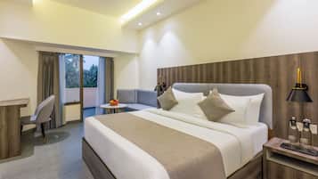 Habitación superior, balcón | Escritorio y wifi gratis