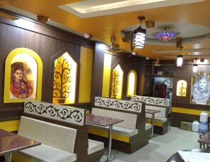 Restaurant - Hotel Rajawat Vidisha (Vidisha)
