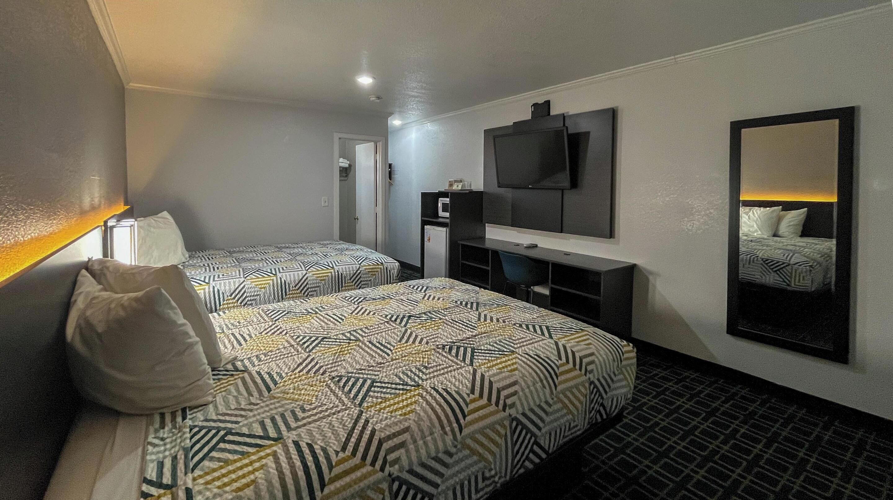 Desk, iron/ironing board, free WiFi, bed sheets