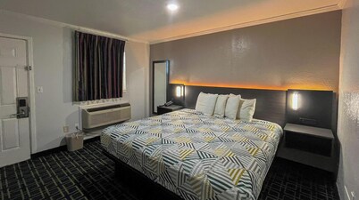 Motel 6 - Lamesa, Tx