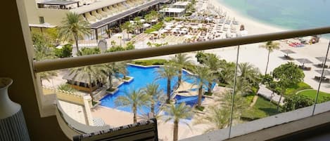 Luxury Apartment, Balcony, Beach View | Balcony