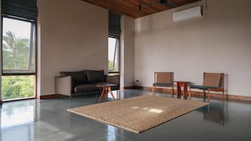 Villa, 2 Bedrooms, Kitchen, Ocean View | Interior