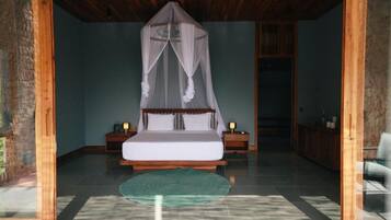 Standard Double Room, Balcony, Garden View | In-room safe, free WiFi