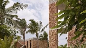 Standard Double Room, Patio, Garden View | Property grounds