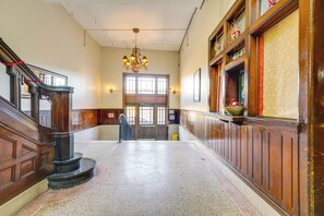 Interior - Explore Corktown: Updated Loft Next to Riverwalk! (Detroit)