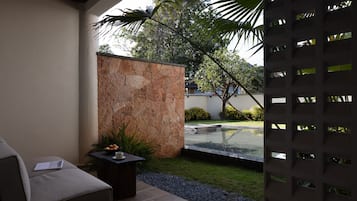 Superior-værelse med 2 enkeltsenge - udsigt til have | Terrasse/gårdhave