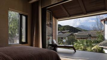 Minibar, desk, blackout curtains, soundproofing