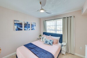 3 habitaciones, tabla de planchar con plancha, cuna de viaje y internet 