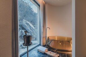 Baignoire relaxante profonde