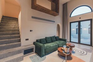 Superior Villa, Hill View | Living area - Ubaia Hotel (Miyun)