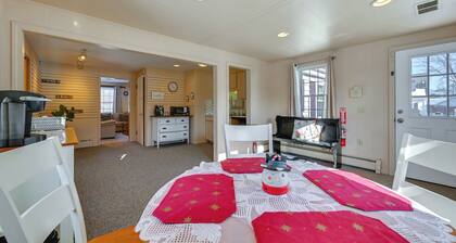 Heart of Five College Consortium! Hadley Home
