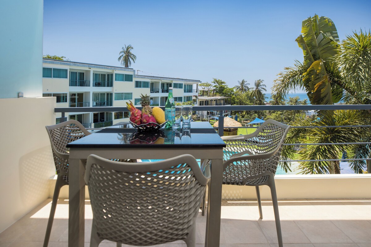 Premier Apartment, 1 King Bed, Balcony, Sea View | Balcony view