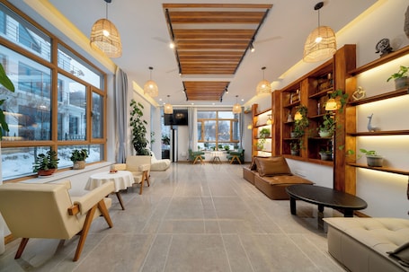 Sala de estar en el lobby. Liangqi Qingyun Homestay Shangzhi City