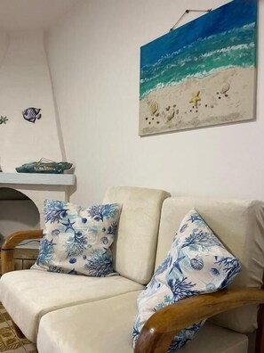 Interior - Cozy One-bedroom Retreat in Polignano a Mare (Polignano a Mare)