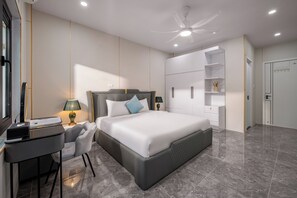 Blackout drapes, free WiFi - Mei's house homestay (Da Nang)