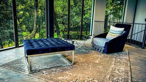 Interior - Casa Los Volcanes w/Jacuzzi and Volcano view (Antigua Guatemala)