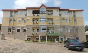 Facciata della struttura