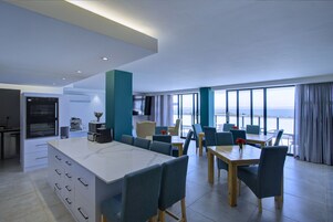 Sala de estar en el lobby
