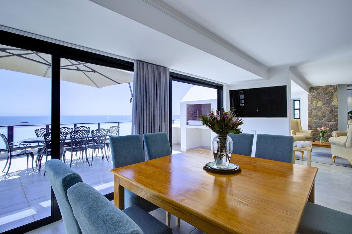 Presidential Penthouse, Ocean View | Private kitchen