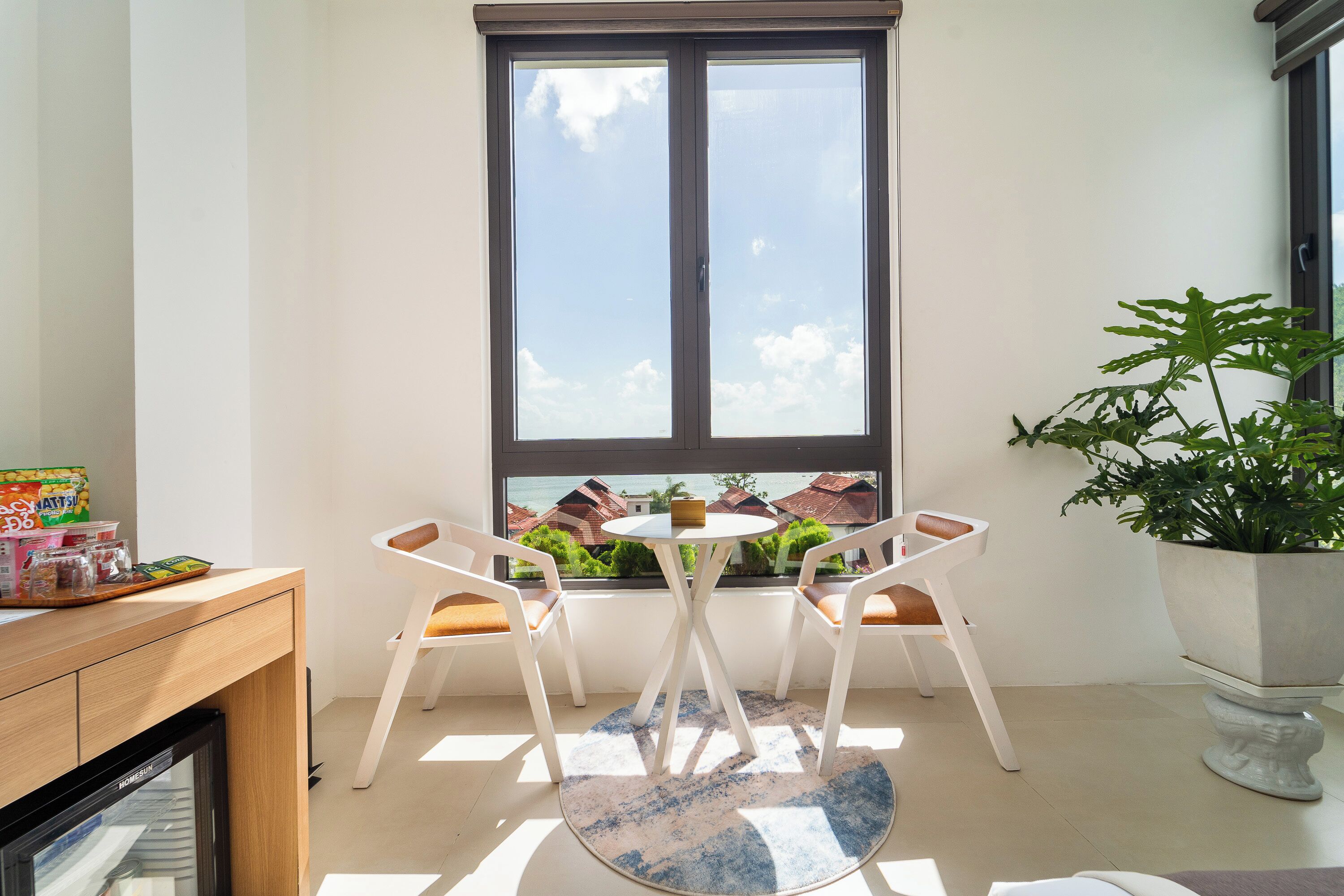 Luxury Suite, Ocean View | Free WiFi