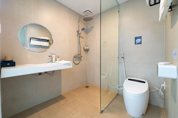 Bathroom - Vistara Quy Nhon Sea Hotel (Quy Nhon Nam)