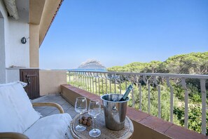 Terrace/patio - Il Vecchio Faro 66 (Loiri Porto San Paolo)