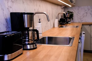 Kyl i allmänt utrymme och mikro i allmänt utrymme