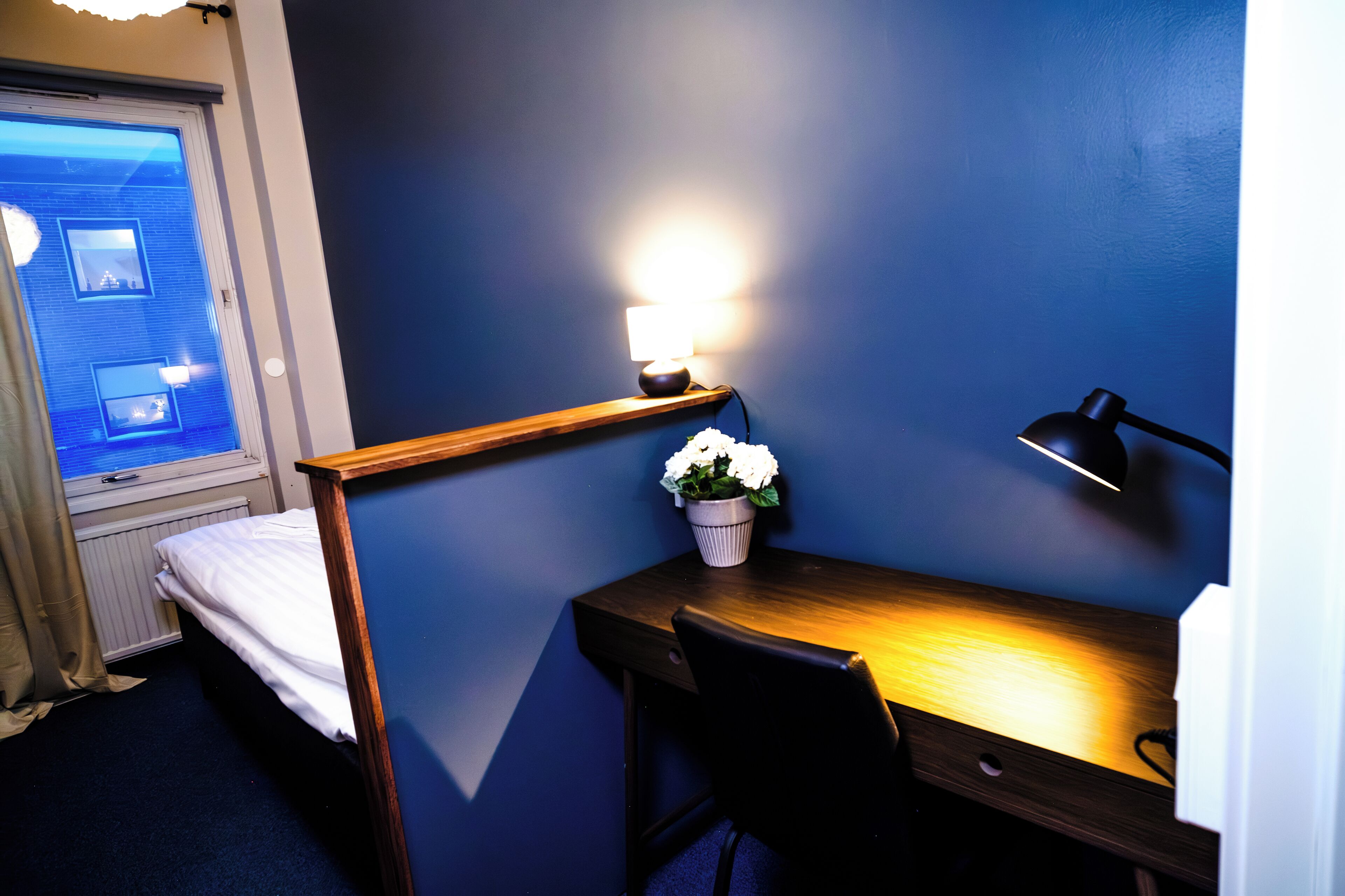 Comfort enkelrum | Skrivbord, arbetsyta för laptop, mörkläggningsgardiner och gratis wi-fi