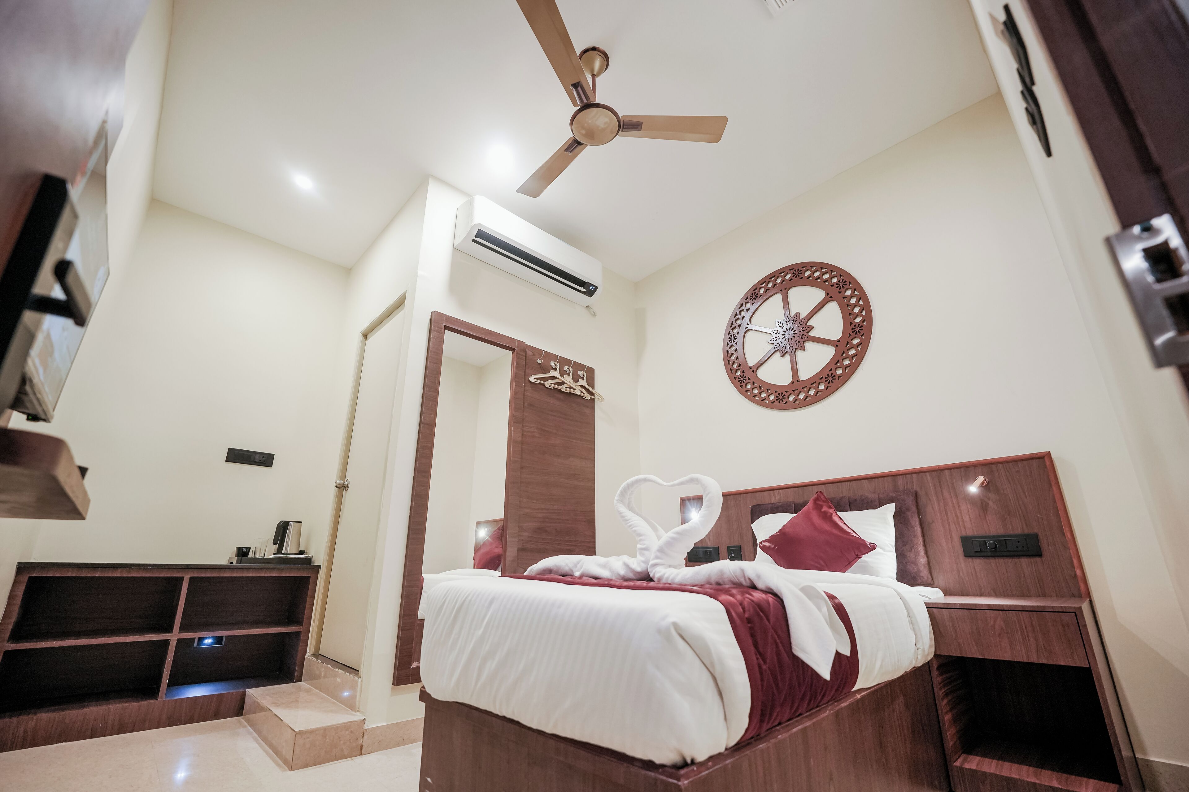 Standard Single Room, 1 Twin Bed, Non Smoking | Desk, free WiFi
