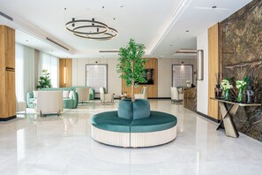 Lobby sitting area - Arjan park Hotel (Jeddah)