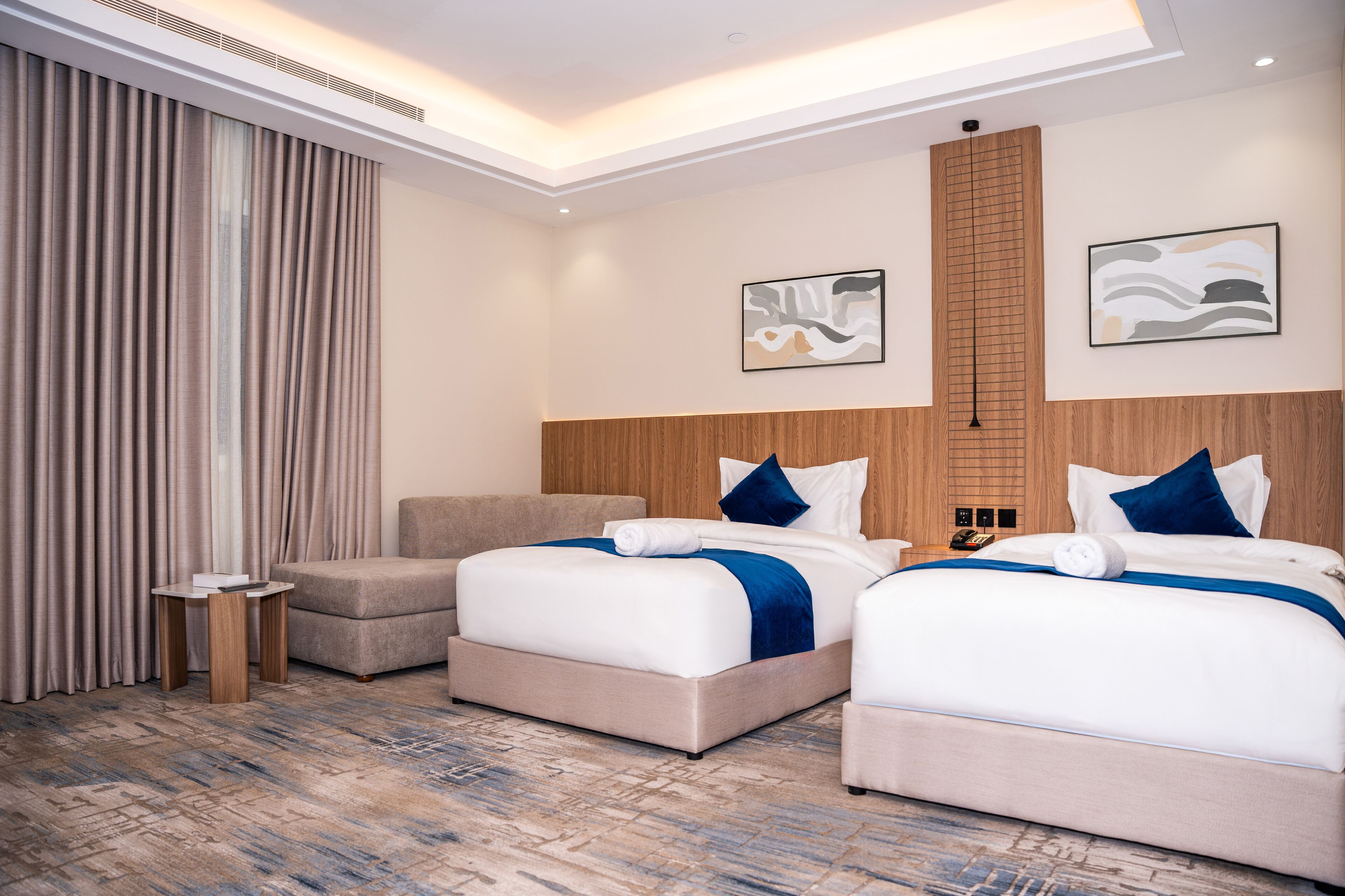 Standard-Zweibettzimmer | Zimmersafe, Verdunkelungsvorhänge, Bügeleisen/Bügelbrett