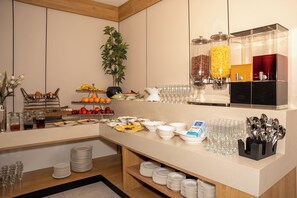 Gratis morgenmadsbuffet hver dag
