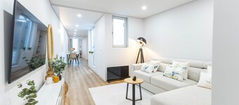 The Floral Central Pearl by Portugal Active