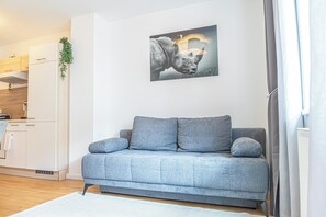 Eenvoudig appartement | Woonkamer