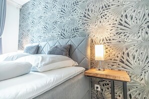Basic Apartment | Iron/ironing board, free WiFi - Comfortable 1BR 1LR City Center Apt (Vienna)