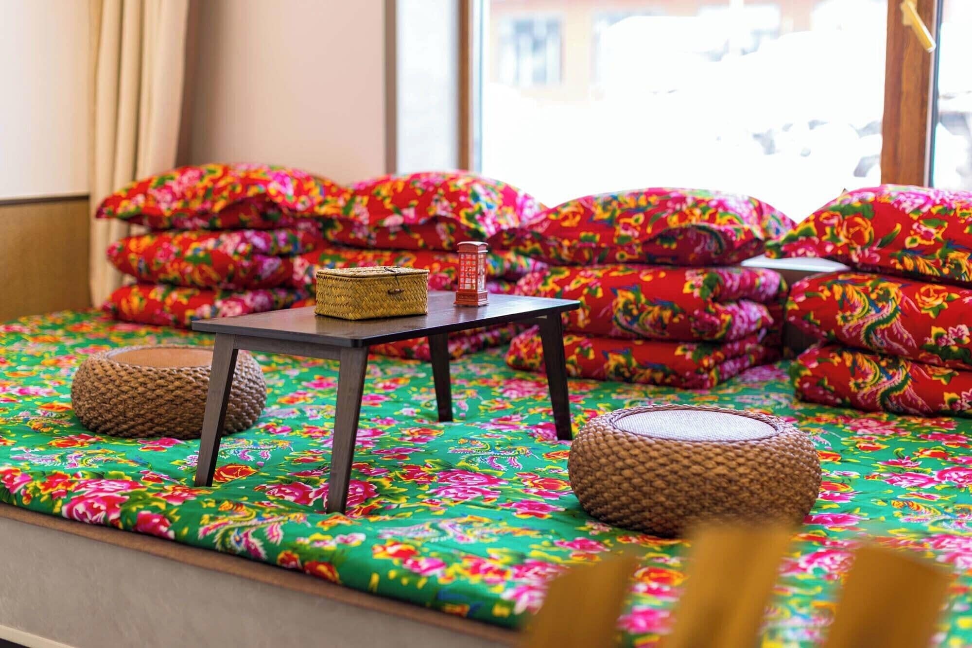 特色套房 | 办公桌、遮光窗帘、免费 WiFi、床单