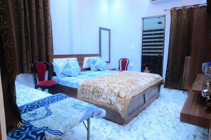 Free WiFi - Kaka Paying Guest House (Ayodhya)