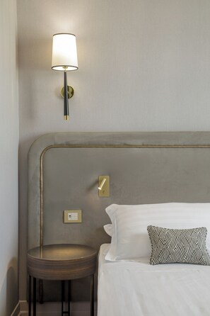 Cassaforte in camera, postazione laptop, Wi-Fi gratuito