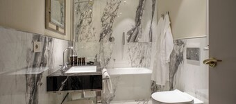 Aria Palace by OMNIA Hotels