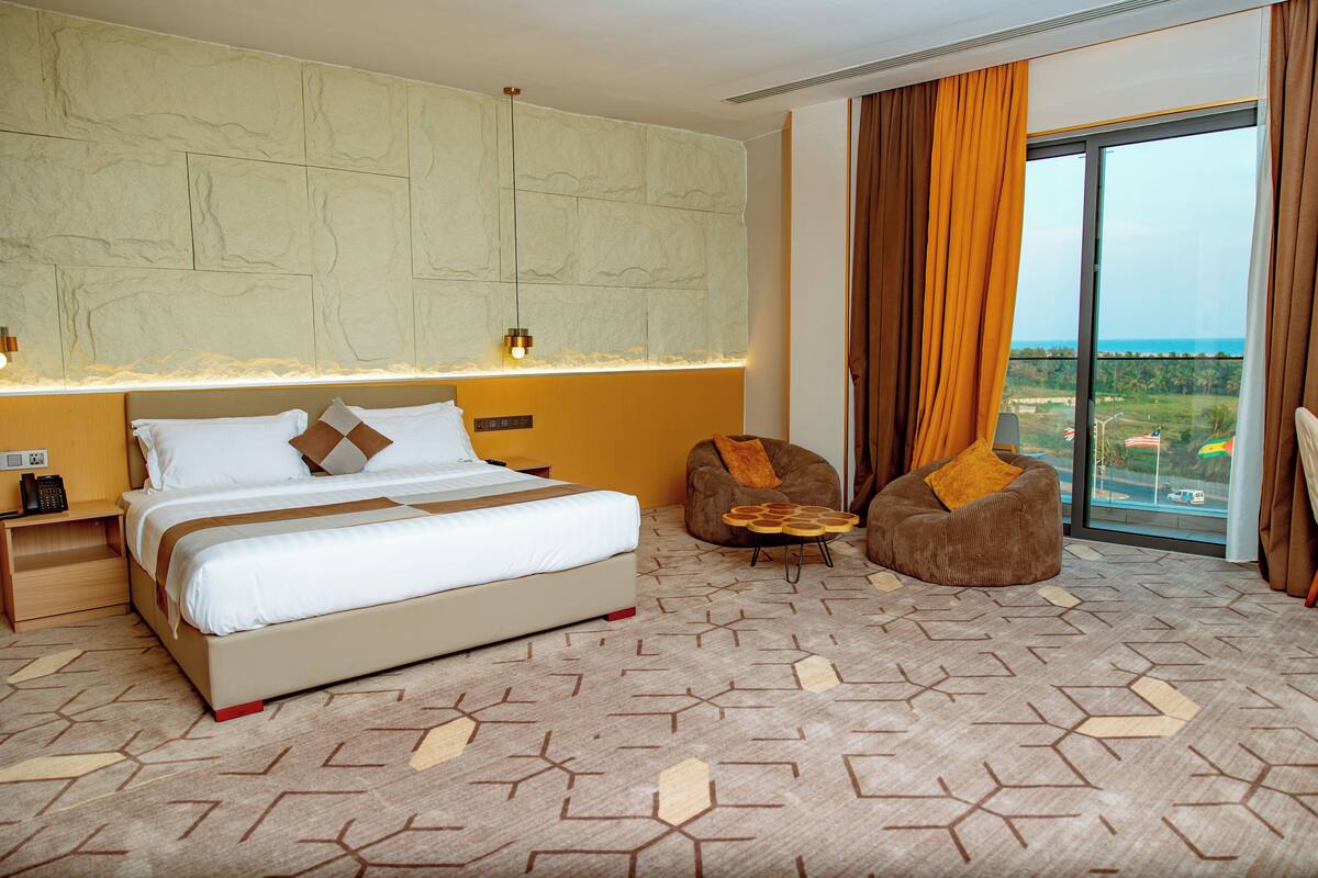 Luxury Suite, Sea View | Iron/ironing board, WiFi (free)
