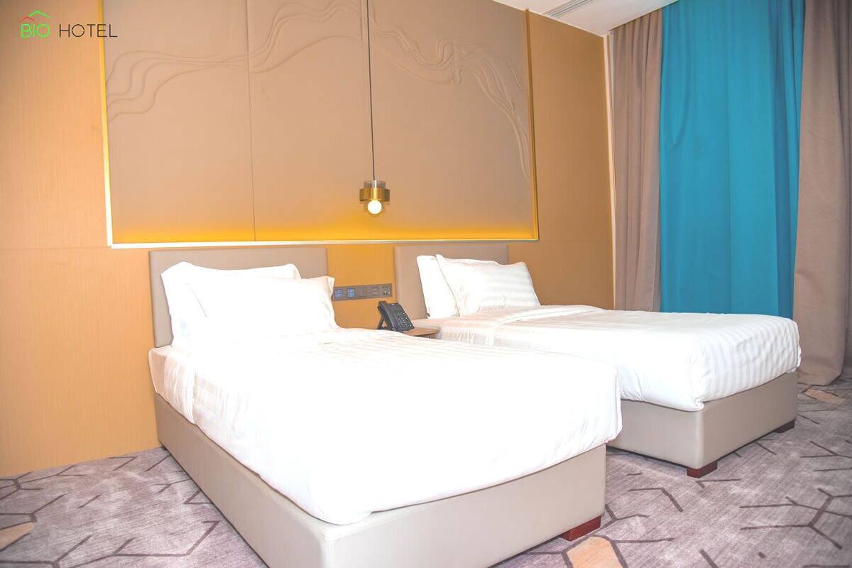 مكواة/لوح كي وواي فاي مجانًا