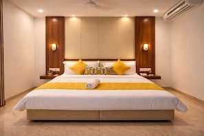 Suite | Free WiFi - Hotel Hinduja Empire (Surat)