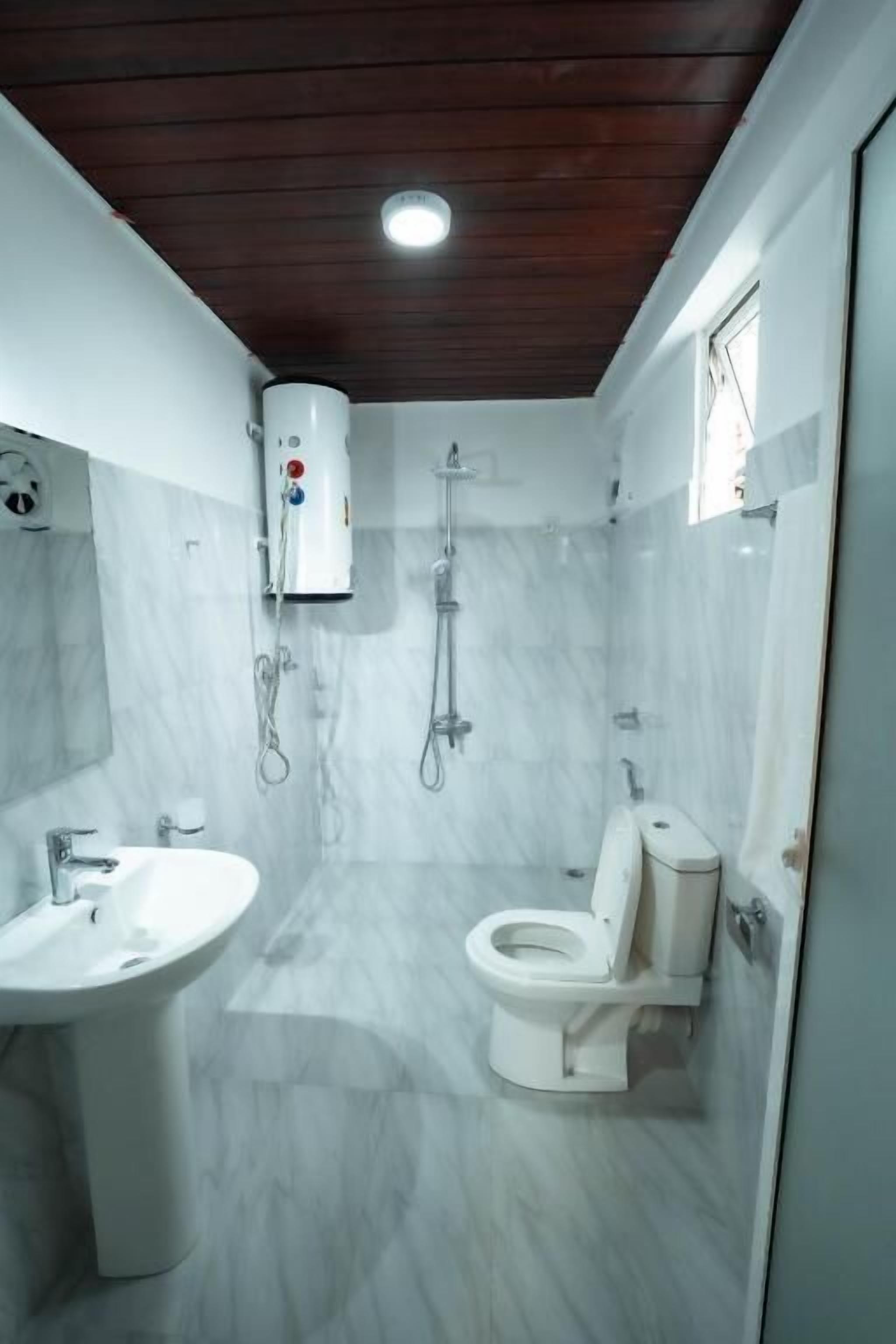Chambre Double Deluxe, balcon, vue montagne | Salle de bain