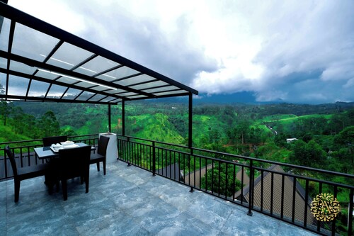 Alankara St Clair Retreat