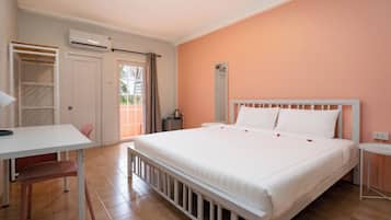 Kamar Standar | Brankas, meja kerja, Wi-Fi gratis, dan seprai linen